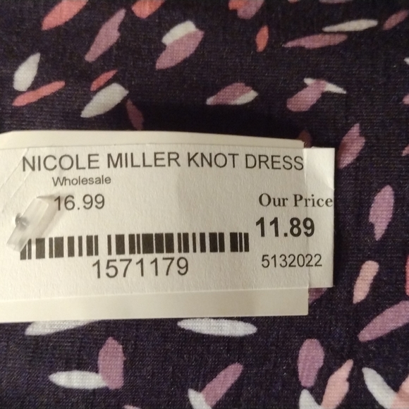 Dress - Picture 2 of 2